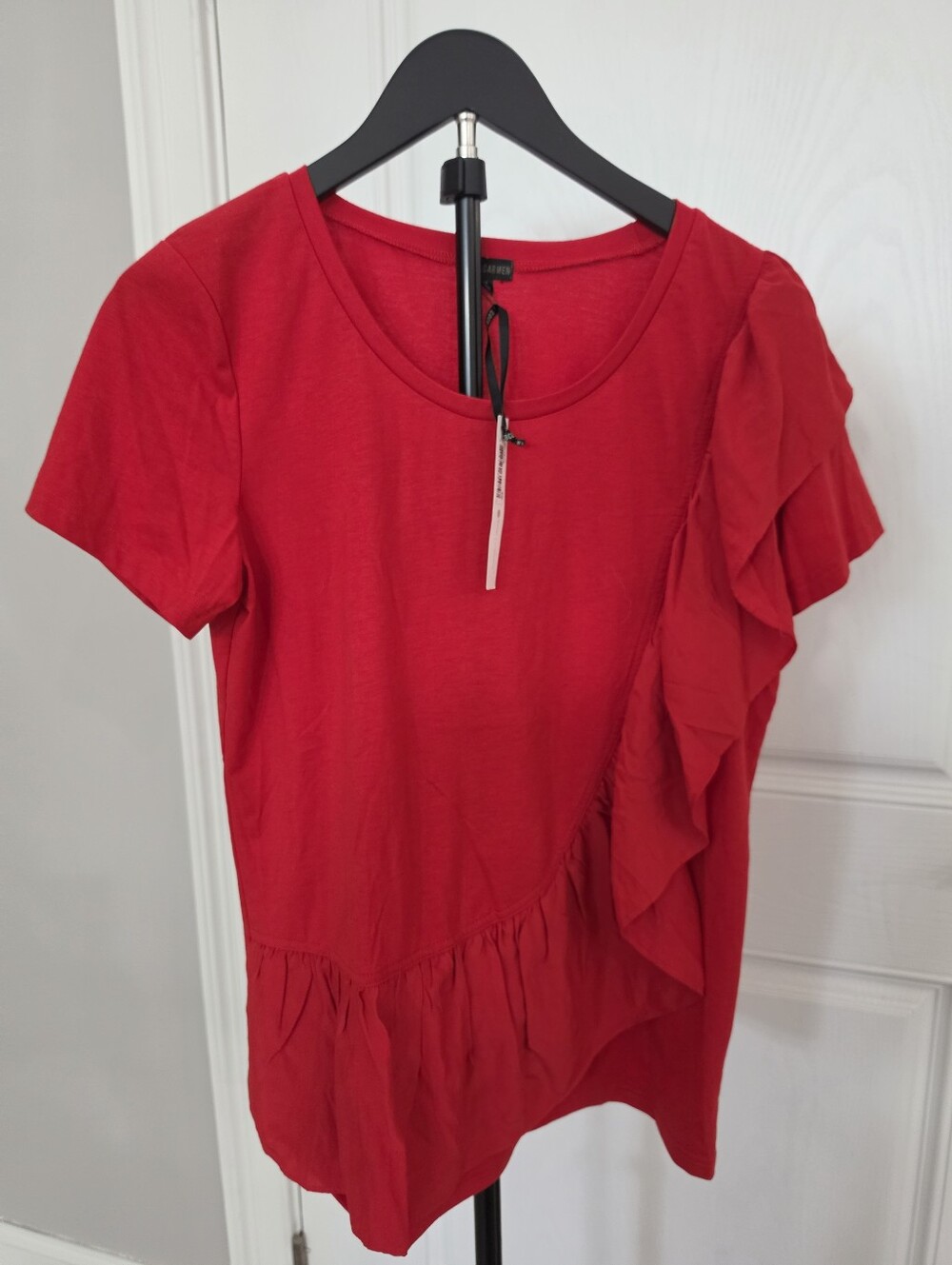 NWT Coco + Carmen Red Short-Sleeve Ruffle Tee Size S/M